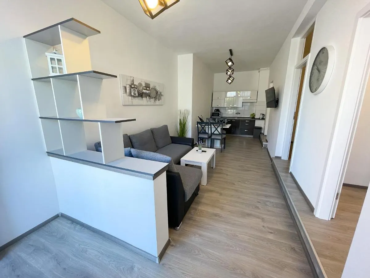 Apartments In Jadranovo 42640